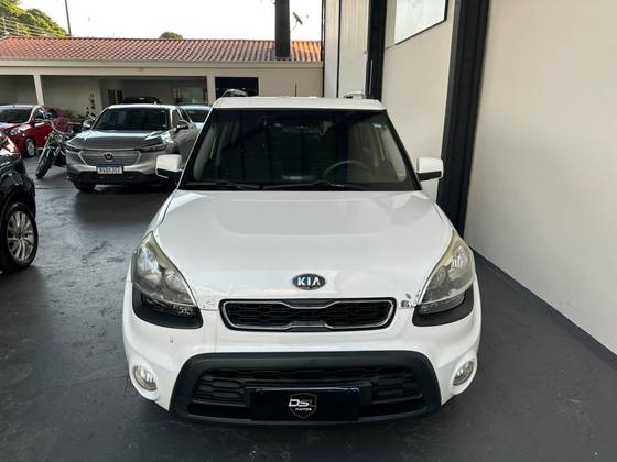 KIA SOUL 1.6 EX 16V FLEX 4P AUTOMÁTICO KIA SOUL 1.6 EX 16V FLEX 4P AUTOMÁTICO